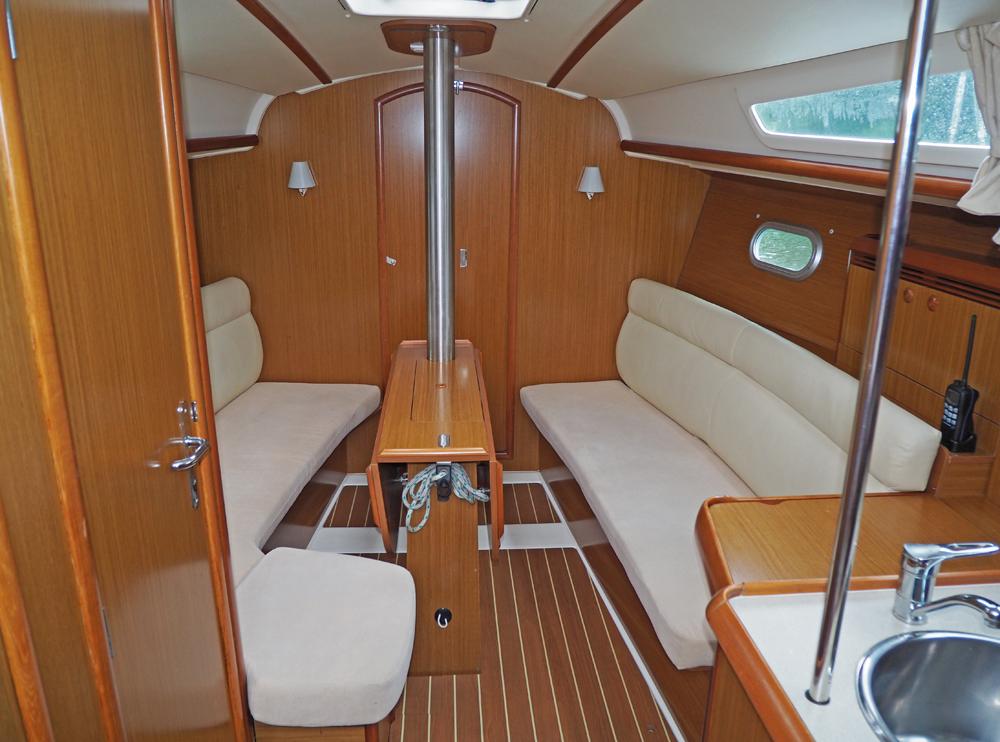 Salon, Innenausstattung